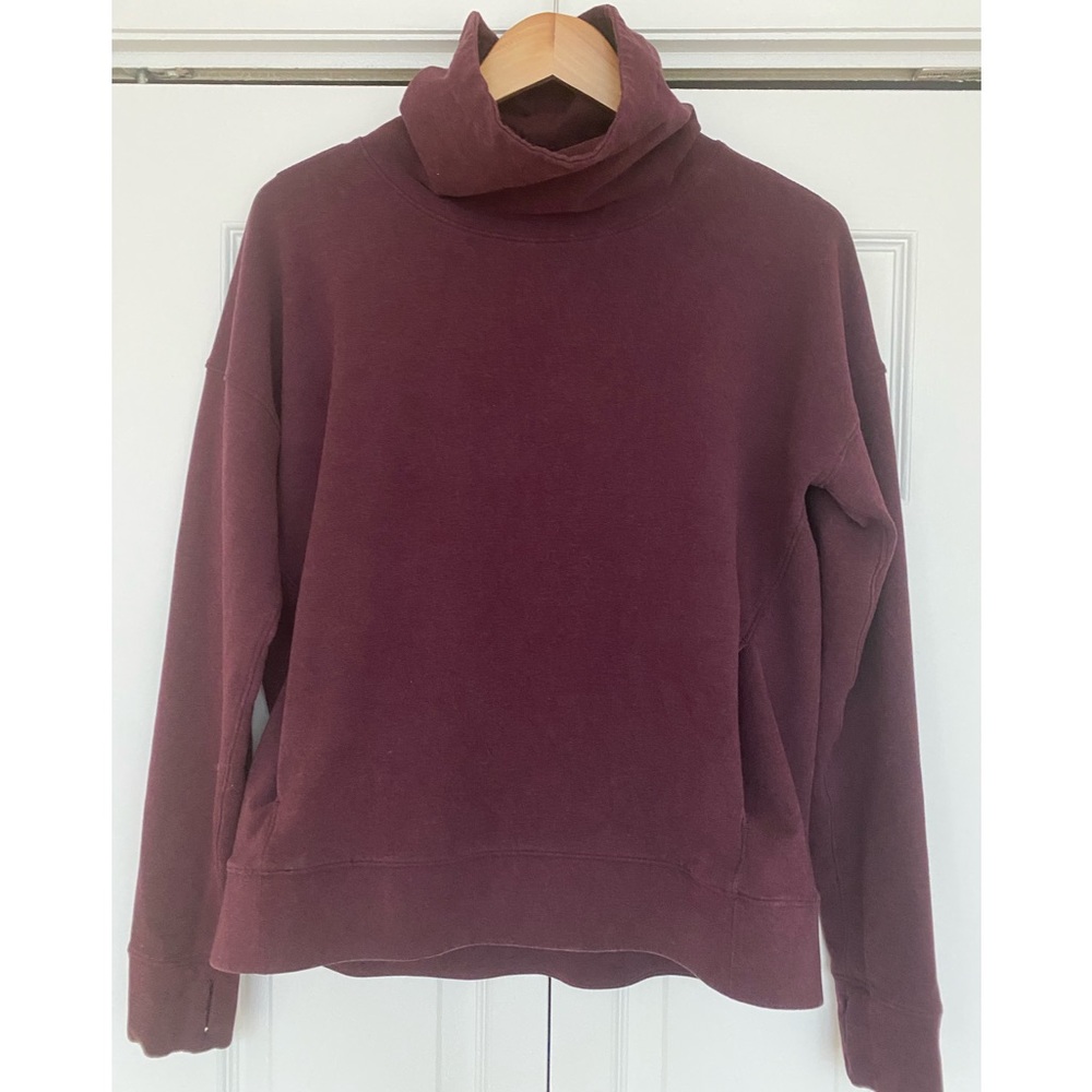 LuLu Lemon Cowlneck SS